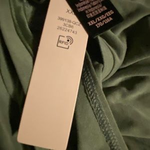 Victoria’s secret tank tops